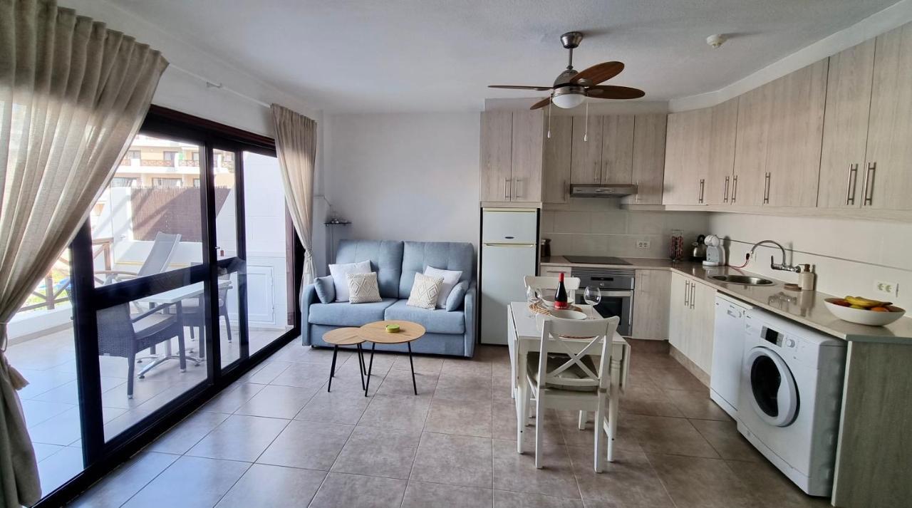 Apartamento Brisas Del Mar Сан Мигел де Абона Екстериор снимка